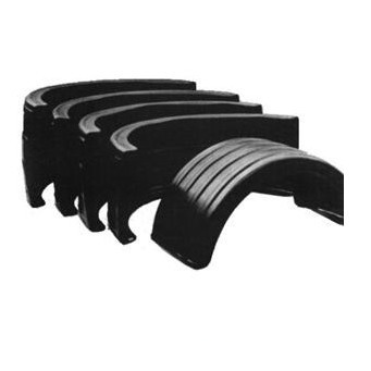 Agricultural vehicle mudguards